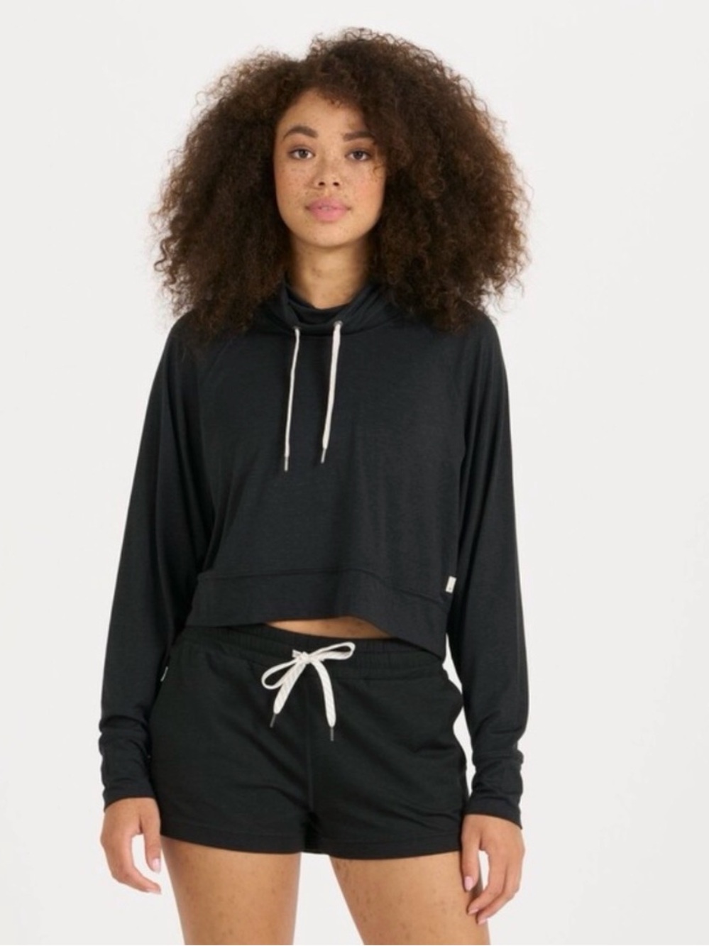 Vuori Halo Cropped Funnel Neck Sweatshirt Pullover Black Size Medium